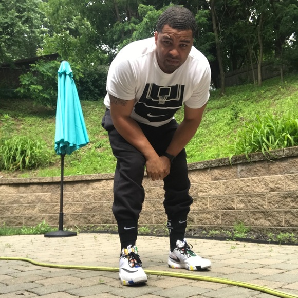 Meet your Posher, Waukeisha - Picture 3 of 8